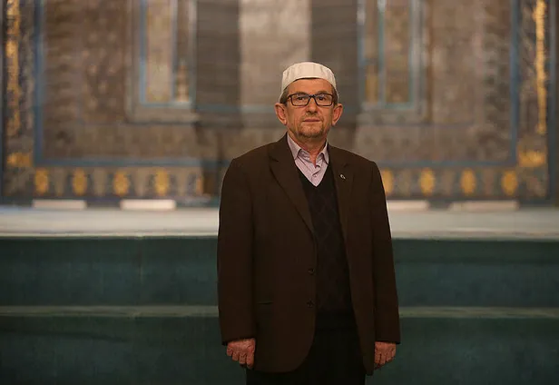 Recep Uyar neden öldü? Bursa Yeşil Camii müezzini Recep Uyar kimdir, kaç yaşındaydı? Ezanın 5 farklı makamını seslendirmişti! - 2