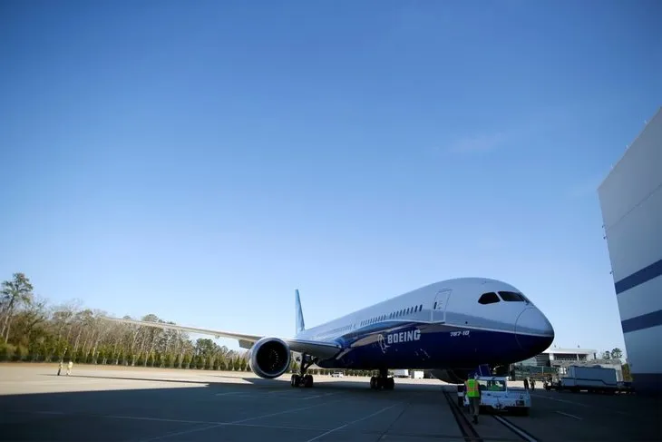 Boeing’in yeni uçağı: 787-10 Dreamliner