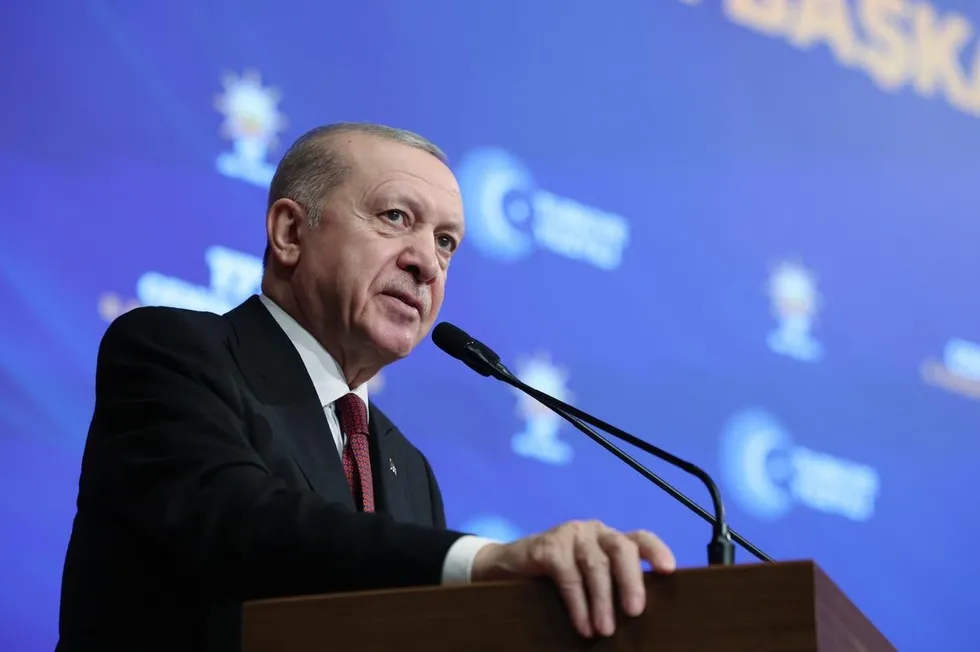 chpde-bir-yapi-daha-catladi-burcu-koksal-ak-parti-yolunda-1778239542289.jpg CHP’de bir yapı daha çatladı: Burcu Köksal AK Parti yolunda - 2