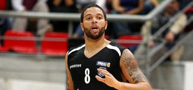 Deron Williams dönüyor!