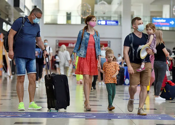 8 günde 120 bin Rus turist geldi! Antalya ilk sırada