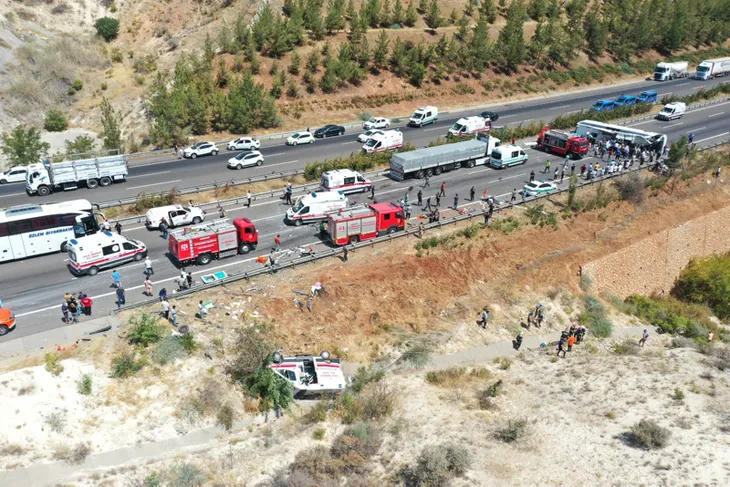 Gaziantep'te 15 kişinin öldüğü kazanın sebebi aşırı hız! 307 metre fren yapmış, takometre 130'da takılı kalmış