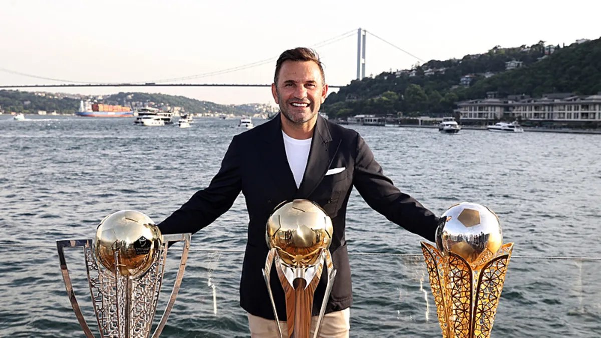 Okan Buruk'tan Mauro Icardi ve Barış Alper Yılmaz açıklaması! Takımda kalacaklar mı? | Transferler hakkında çarpıcı sözler