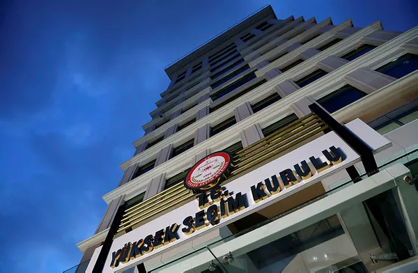 Son dakika: YSK ve Nüfus ve Vatandaşlık İşleri Genel Müdürlüğünden 466 bin Suriyeli seçmen iddiasına yalanlama