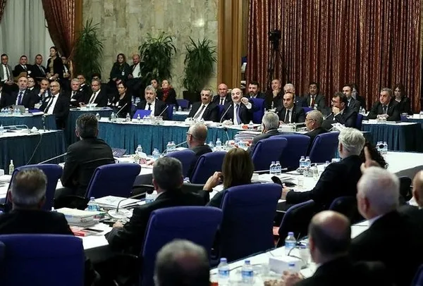 Bakan Varank’tan kendisi için Soruları çalarak ODTÜ’ye girdi iftirasında bulunan Nevşin Mengü’ye tokat gibi yanıt