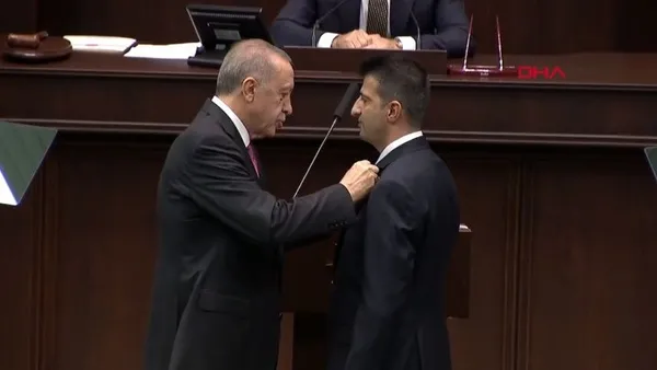 AK Parti’ye katılan İzmir Milletvekili Mehmet Ali Çelebi: Elimden geleni yapacağım