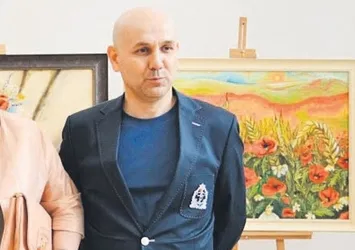 Kamikaze hâkim deli numarası yaptı