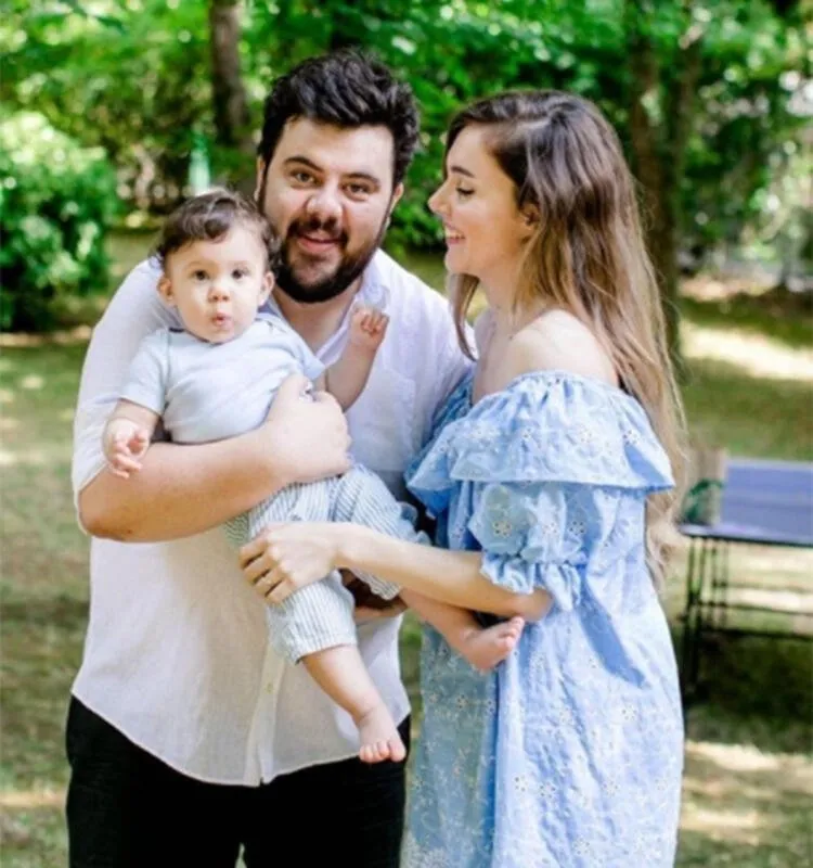 Eser Yenenler Ve Berfu Yenenler Den Mujdeli Haber Ikinci Bebek Geliyor