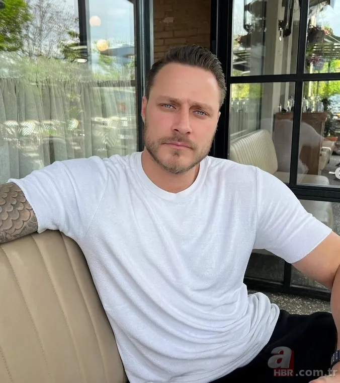 Burak Çelik buz gibi havada denize girdi! Böyle paylaştı... 4