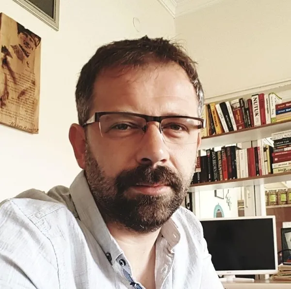 1665733372590.jpg CHP'de skandal olay! Vekil Fikret Şahin ilçe başkanını hapse attırdı! - 2