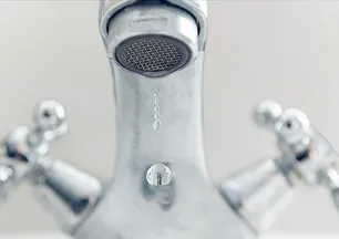 İzmir'de sular bugün gelir mi, saat kaçta? 29 Temmuz İZSU son dakika su kesintisi | İşte mahalle mahalle liste: Bornova, Konak...