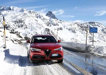 Alfa Romeo Stelvio İstanbul Autoshow’da olacak