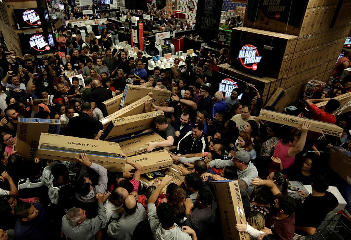 ABD'de "Kara Cuma" çılgınlığı başladı! "Kara Cuma" (Black Friday) nedir?