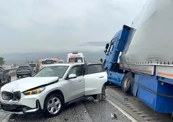 Kastamonu'da sağanak faciaya yol açtı: 3 zincirleme kazada 1 ölü, 12 yaralı