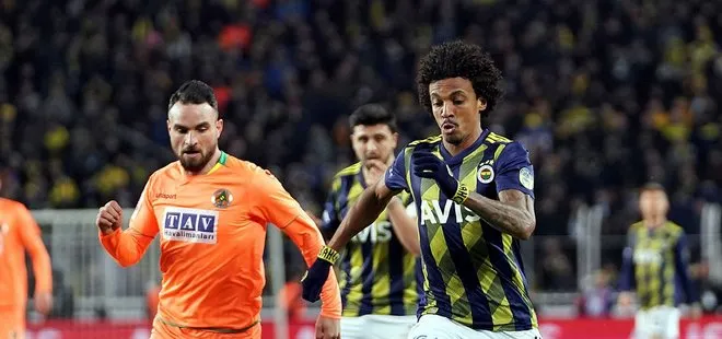 Fenerbahçe’ye şok! Gustavo Galatasaray derbisinde yok
