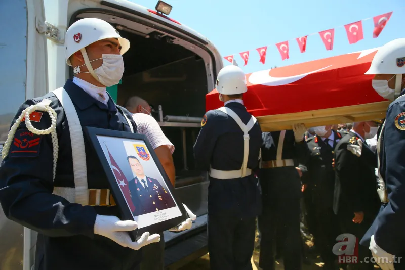 Sakarya'daki patlamada şehit düşen şehitlerimize acı veda! Gözyaşları sel oldu 15