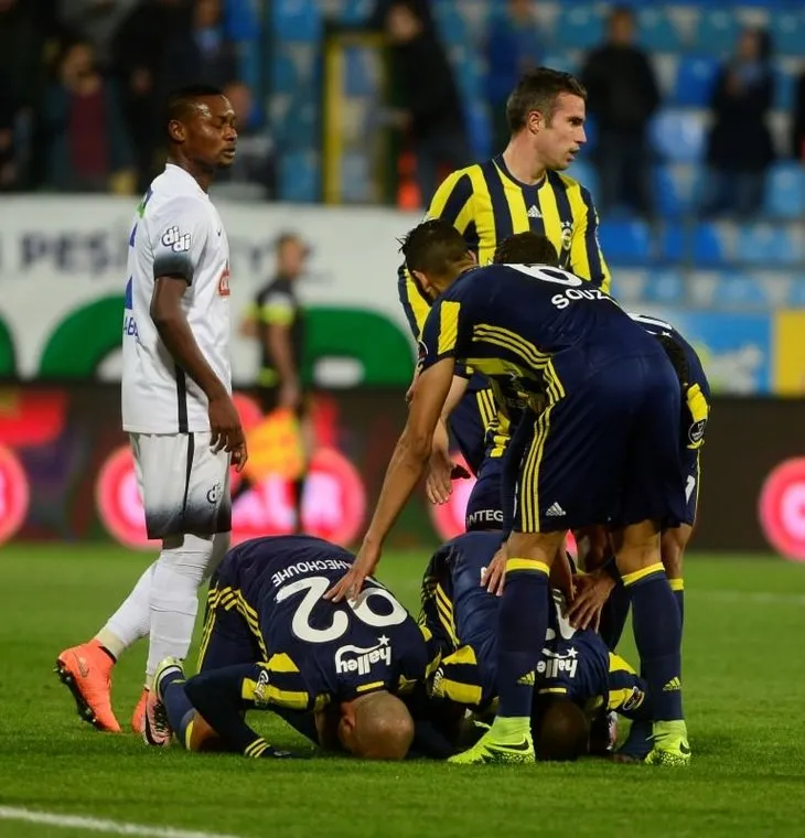 Çaykur Rizespor - Fenerbahçe maçından kareler
