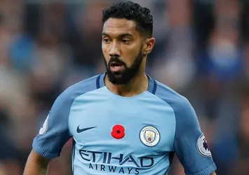 Gael Clichy, Fenerbahçe'ye yakın