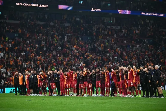 galatasaraya-liverpool-maci-oncesi-seyirci-yasagi-cezasi-1772574508796.jpeg Galatasaray’a Liverpool maçı öncesi seyirci yasağı cezası - 1
