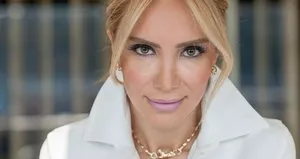 Işıl Reçber ünlüleri topa tuttu