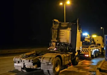 TAG Otoyolu'nda 3 ayrı kaza: 1 ölü 20 yaralı