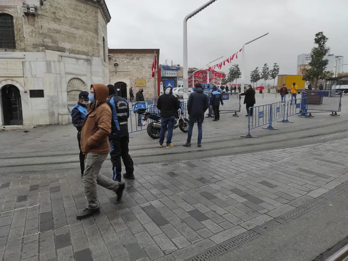 Son dakika: Dikkat! Bugün başladı: İstiklal Caddesi’ne 7 bin kişi sınırlaması - 2