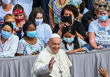 Papa Francis Covid-19 aşısı olacak