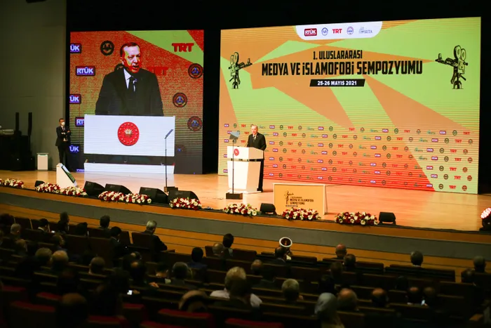 Son dakika: Başkan Erdoğan'dan Medya ve İslamofobi Sempozyumu'nda önemli açıklamalar - 6