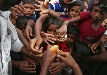 Arakan'da katliam var!