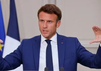 Fransa'da tasarruf önlemleri infial yarattı! Hükümete tepki yağıyor