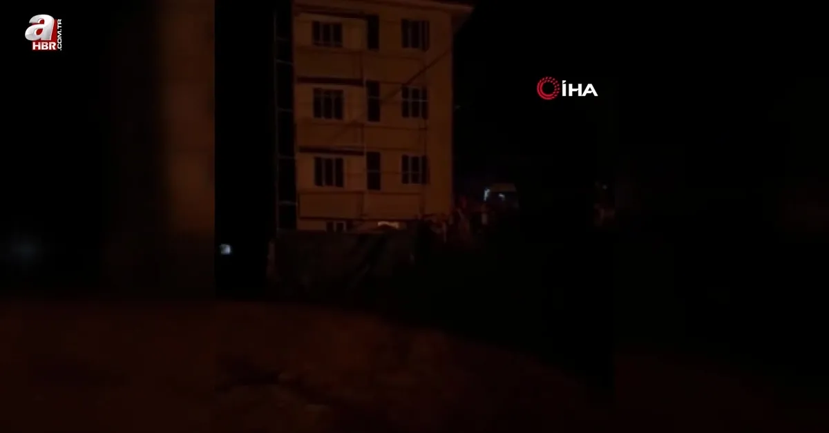 Zile'de köy evi çıkan yangında küle döndü!