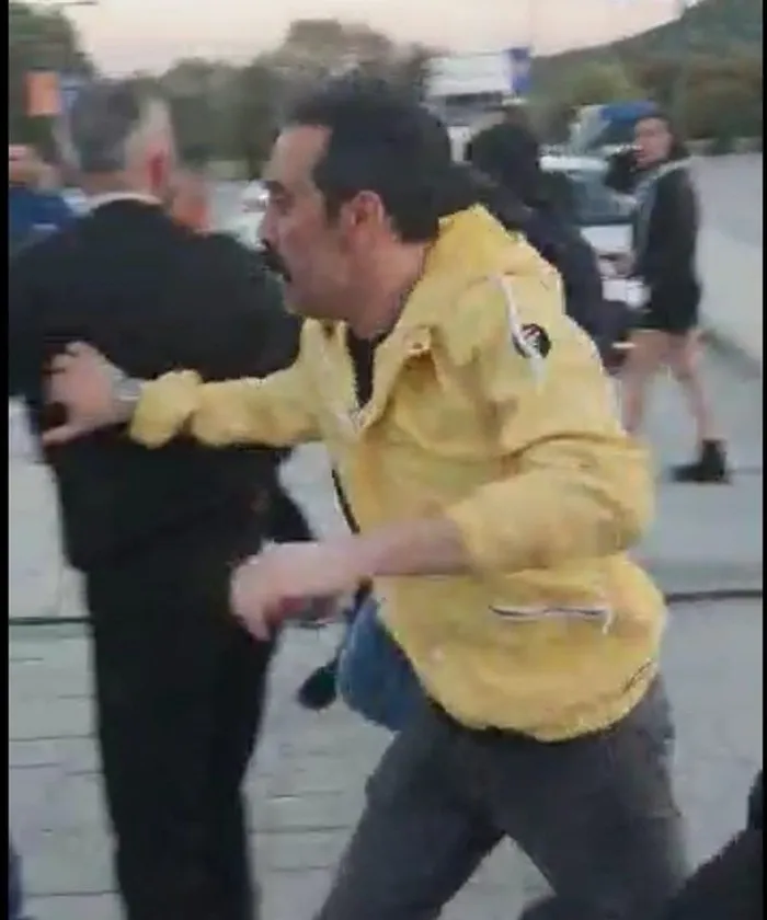 Mustafa Üstündağ’dan silahlı kavga açıklaması: “Kız arkadaşım dayak yedi” - 3
