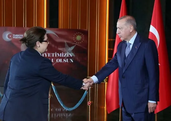 Son dakika: Cumhuriyet Bayramı coşkusu | Başkan Erdoğan ve devlet erkanı Anıtkabir'de - 7