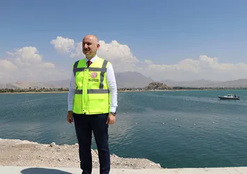 Türkiye büyümeye devam ediyor! Bakan Karaismailoğlu: İhracat amaçlı yükleme miktarı yüzde 6,9 artış gösterdi