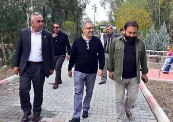 Zülfü Livaneli, Yaşar Kemal'in doğduğu köyde