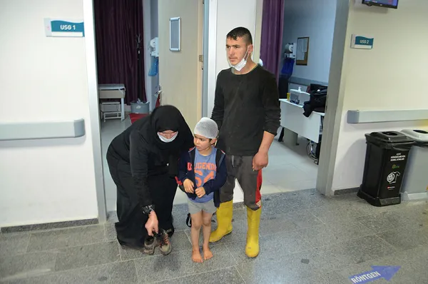 1640792475842.jpg Bir köpek saldırı haberi de Aksaray'dan geldi! Altı yaşındaki Fevvaz'ı başından ve karnından ısırdı - 4
