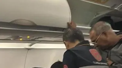 Pegasus uçağında büyük panik