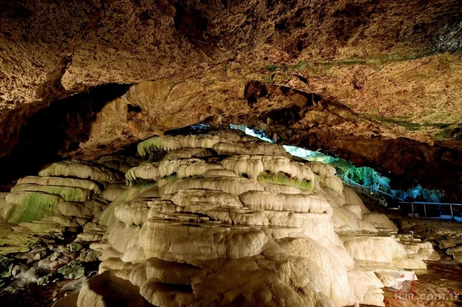Denizli’de yer altında saklı şifalı cenneti! Turistler hayran kaldı 5
