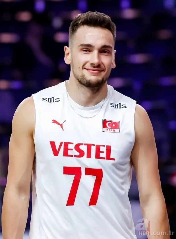 Ceren Arslan'ın 5 yıllık eski aşkı milli voleybolcu çıktı! 8