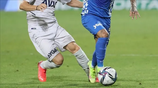zirve-karisti-super-lig-puan-durumu-19-ocak-super-lig-22-hafta-mac-sonuclari-ve-guncel-puan-durumu-1642588234290.jpg Zirve karıştı! Süper Lig puan durumu 19 Ocak! Süper Lig 22. hafta maç sonuçları ve güncel puan durumu - 5