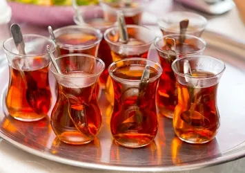 Aşırı çay tüketenleri bekleyen tehlike