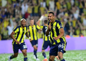 Fenerbahçe Josef'i KAP'a bildirdi