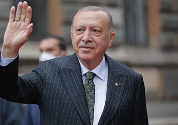 Başkan Erdoğan'a sosyal medyadan doğum günü tebrikleri: #İyikiDoğdunREİS