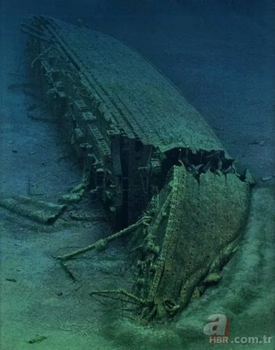 Dünyanın en ünlü gemisi Titanik’in enkazında yeni keşif: İşte gizemli altın kolye...