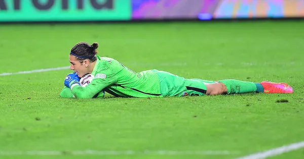 1 Türk daha Fransa'ya gitti! Doğan Alemdar Rennes'te - 4