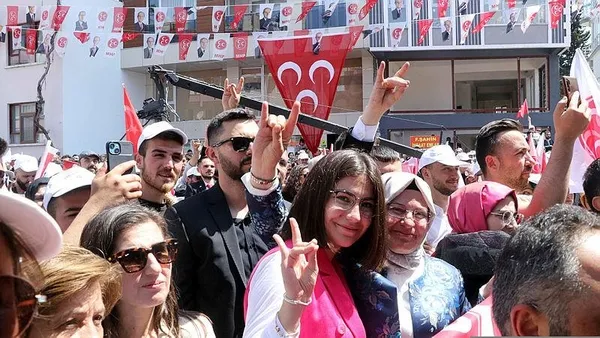 MHP lideri Devlet Bahçeli’den Antalya’da 14 Mayıs öncesi kritik mesaj: Tarihi günün arifesindeyiz