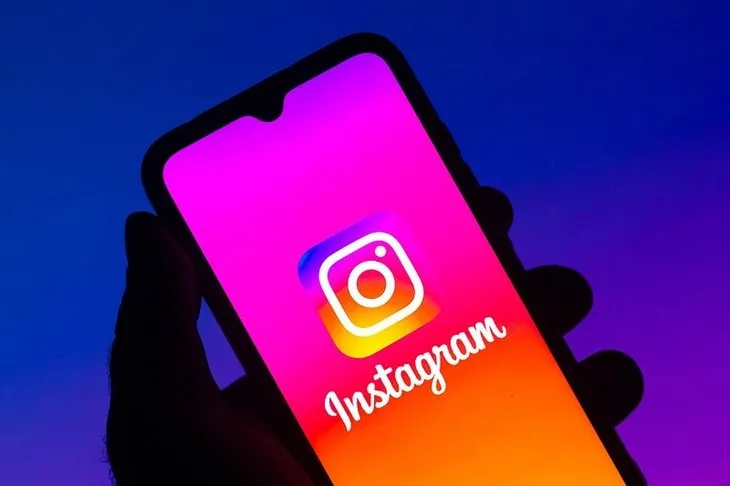 Instagram’ın Gizemli Yeni Özelliği: Geçmişe Gönder ile Profiliniz Yepyeni Bir Görünüme Kavuşacak!