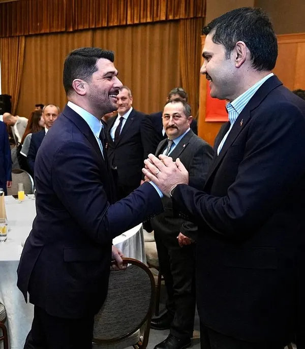 cumhur-ittifaki-ibb-baskan-adayi-murat-kurumdan-ekrem-imamogluna-salvo-proje-hirsizligi-yapiyor-1710001696269.jpeg Cumhur İttifakı İBB Başkan adayı Murat Kurum'dan Ekrem İmamoğlu'na salvo: Proje hırsızlığı yapıyor - 8