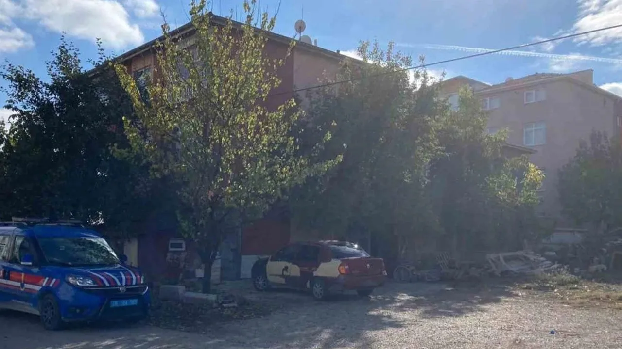 Ankara'da kayınvalide cinayeti! 28 yaşındaki gelin tartıştığı kayınvalidesinin boğazını kesti