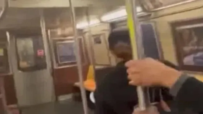 New York metrosunda korku dolu anlar